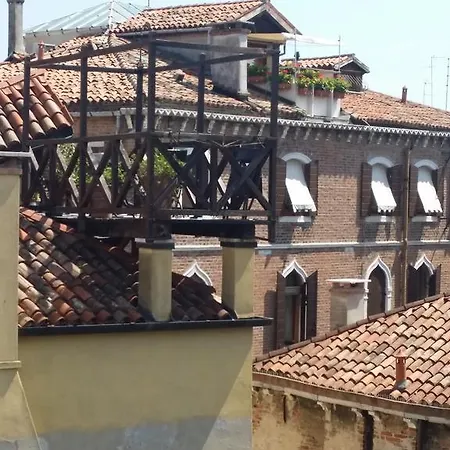 Elegant Terrace Apartment Near Piazza San Marco Last Floor No Lift Venedig Exterior foto